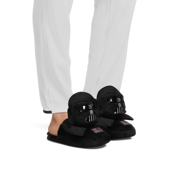 Star Wars Men's 3D Darth Vader Character Slippers - Picture 2 of 5